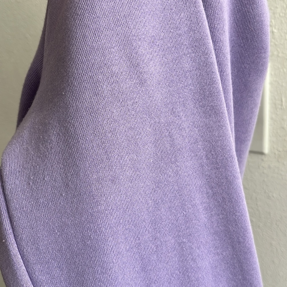 Sweatshirt - Picture 4 of 4
